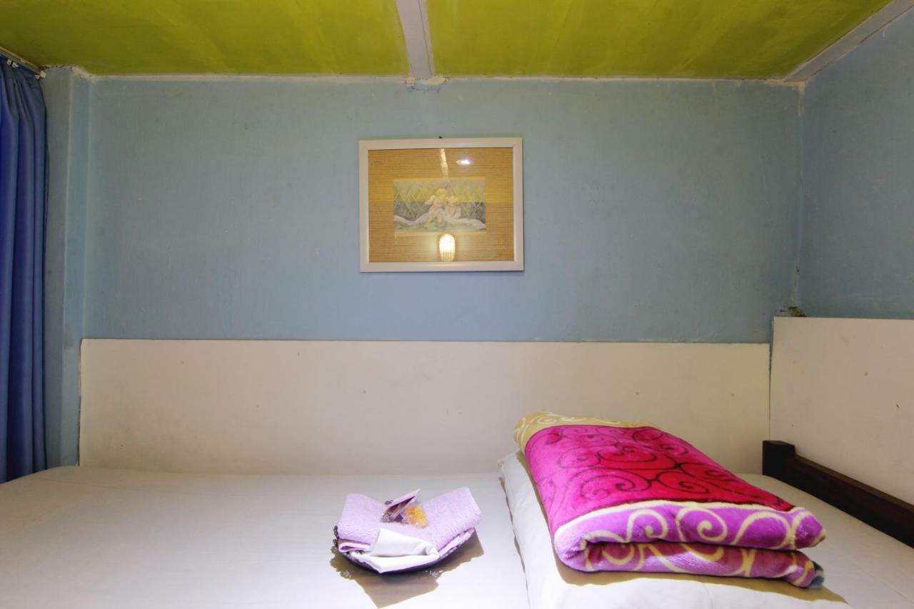 See You Soon Backpacker Hostel Yogyakarta Eksteriør billede