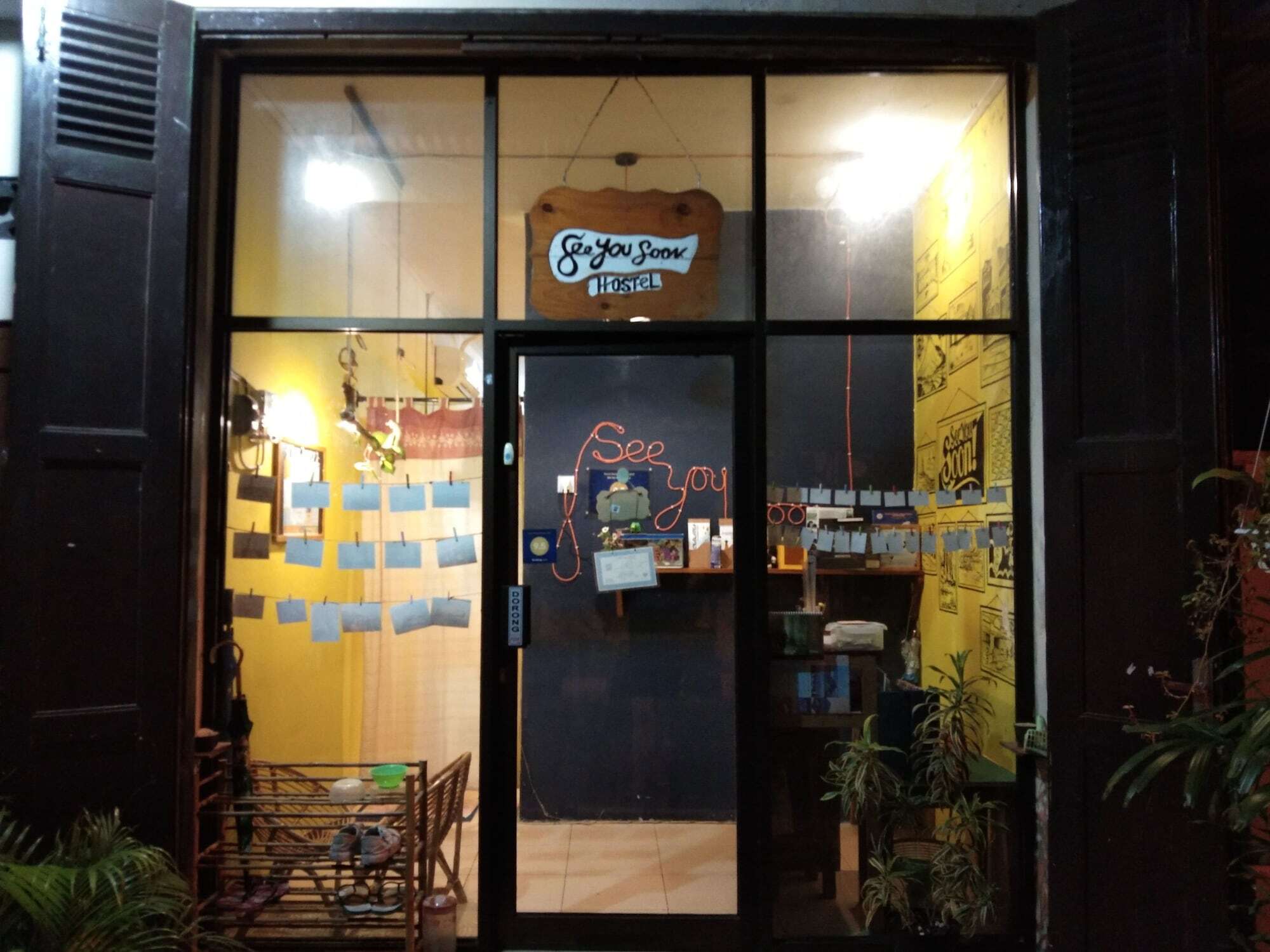 See You Soon Backpacker Hostel Yogyakarta Eksteriør billede